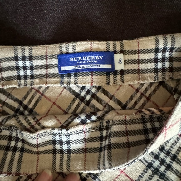 Burberry Skirt - Picture 2 of 2
